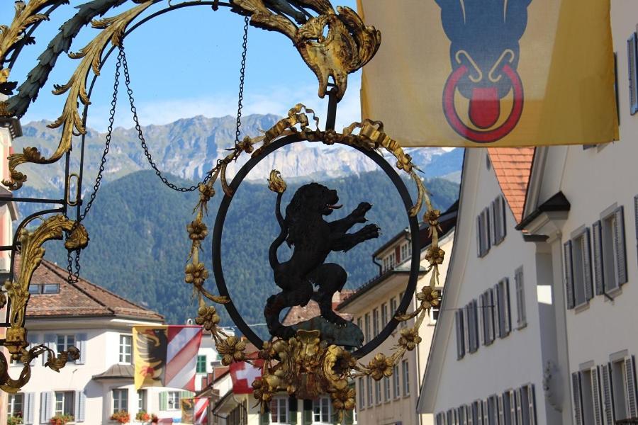 Zum Schwarzen Loewen Otel Altdorf Dış mekan fotoğraf